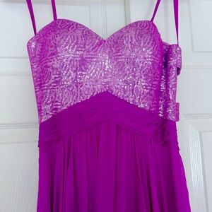 Women’s fuchsia formal dress